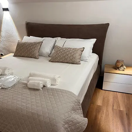 Mosa House Διαμέρισμα Βερόνα